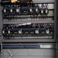 河南圣斯起重專(zhuān)業(yè)改遙控電器柜