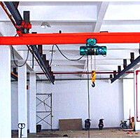 河南礦山起重機(jī)廠家直銷(xiāo)，MH門(mén)式抓斗起重機(jī)低價(jià)。