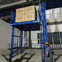 昆明起重機(jī)-液壓貨梯